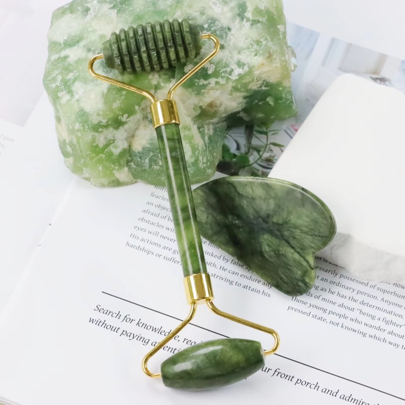 Jade-Spike-Roller & Gua-Sha-Se – Jade Roller Gua Sha Bewertung und Preis